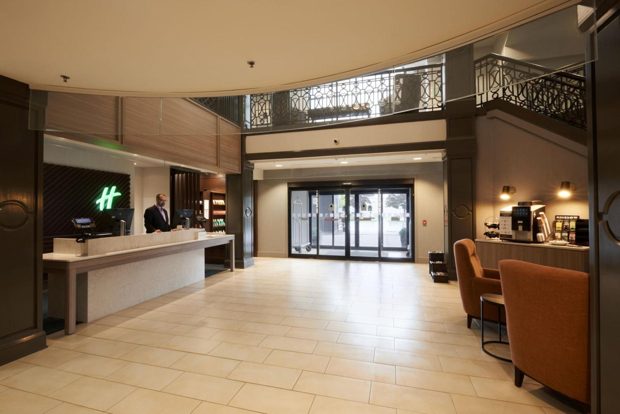 Holiday Inn & Suites Ottawa Kanata By Ihg Exterior foto